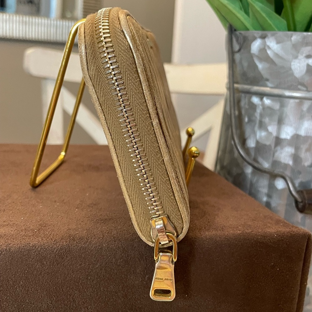 Miu Miu Matelass Gold Long Zipper Wallet - image 4